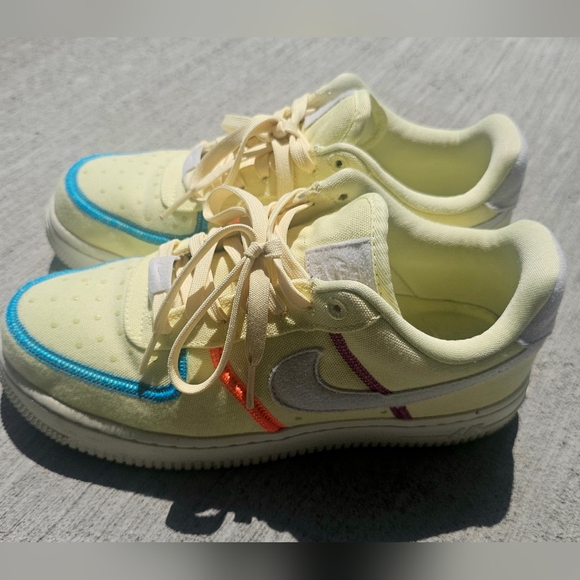 Nike Air Force 1 Low Multicolor Sneakers - Picture 4 of 5